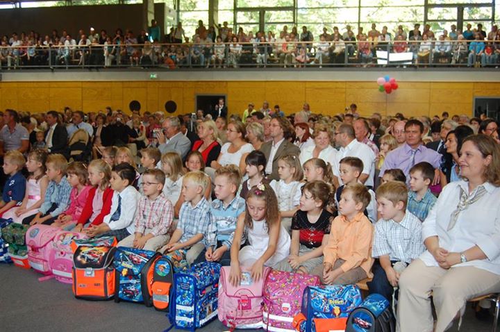 Einschulung 2017
Wenn Ihr Kind im Sommer 2017 in die 1. Klasse der Waldgrundschu…