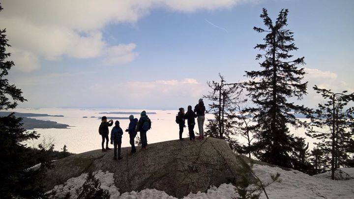 Today our German friends from Waldgrundschule Hohen Neuendorf visited Koli Natio…